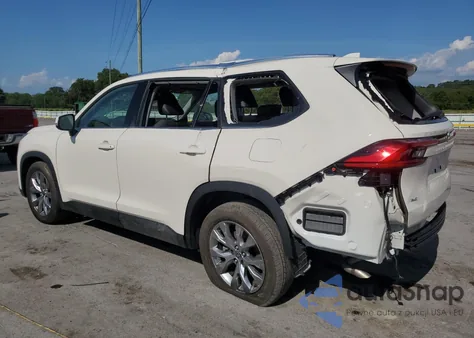 2024 Toyota Grand Highlander Xle z USA, uszkodzony, nr VIN 5TDAAAB58RS028476